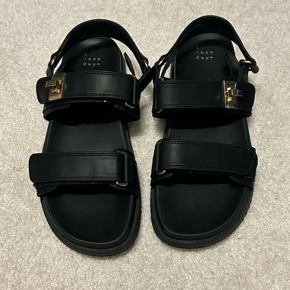 A New Day - Jonie Footbed Sandals